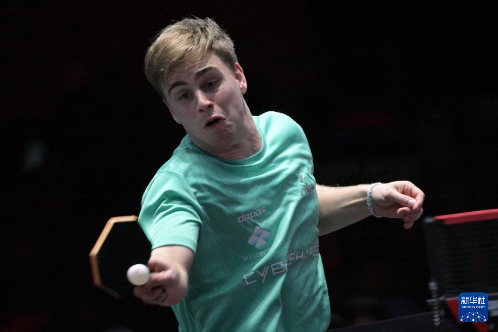 同时也向全 同时也向全