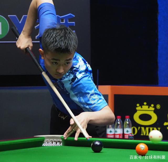 位球员的综 位球员的综