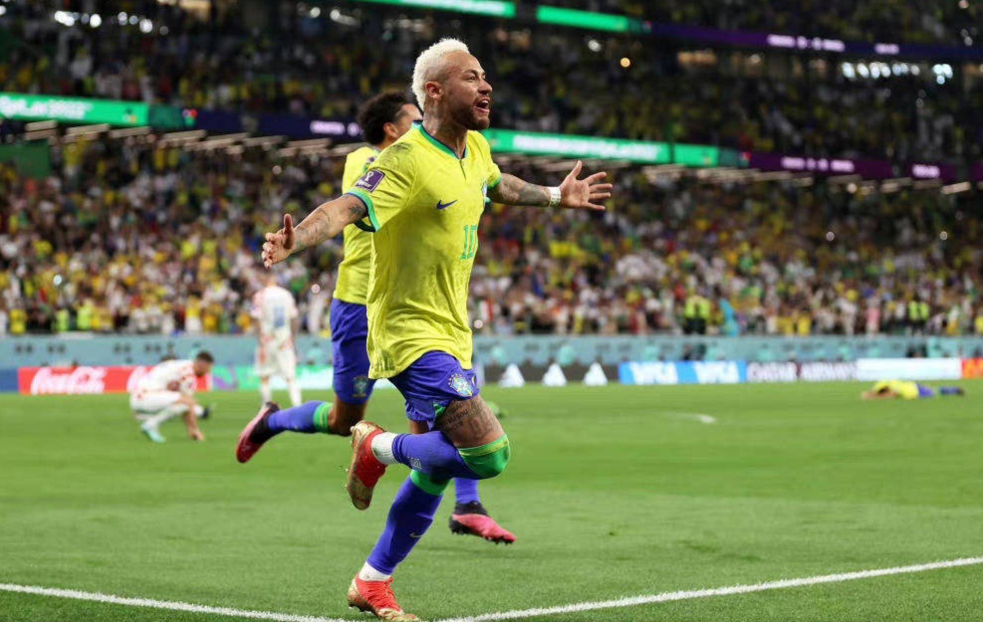 的绝对优势 的绝对优势