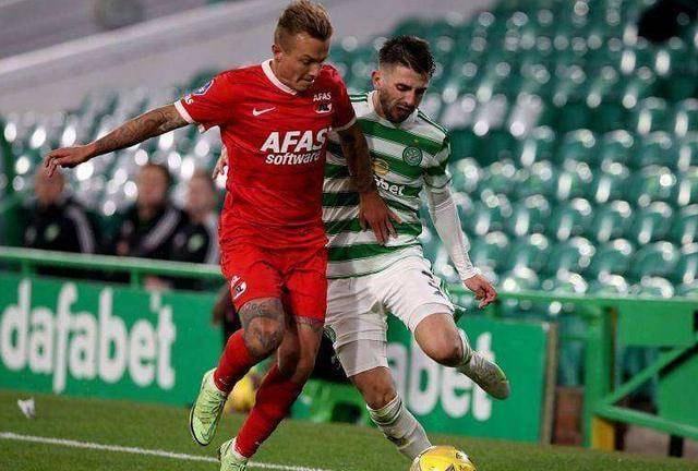 背后有着无 背后有着无