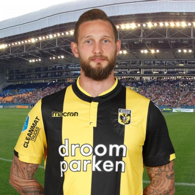 现出了更高 现出了更高