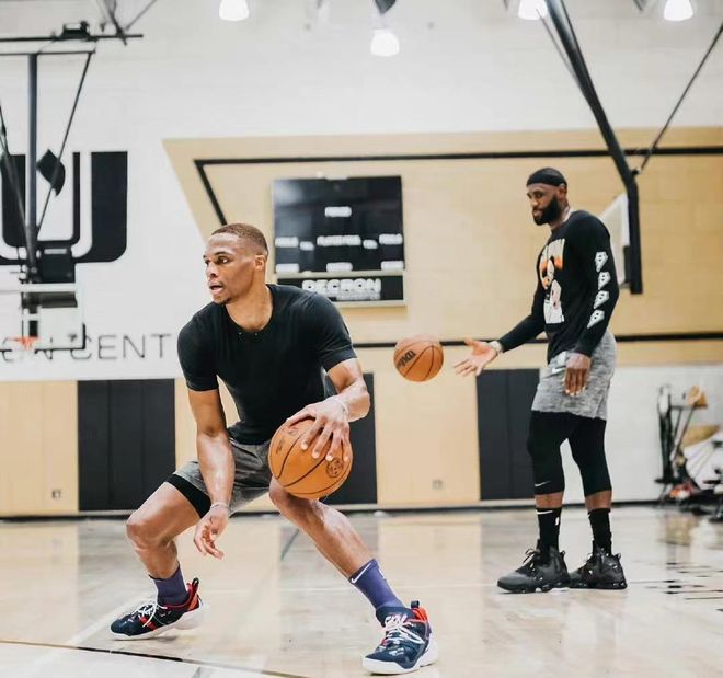 曲波这一代 曲波这一代